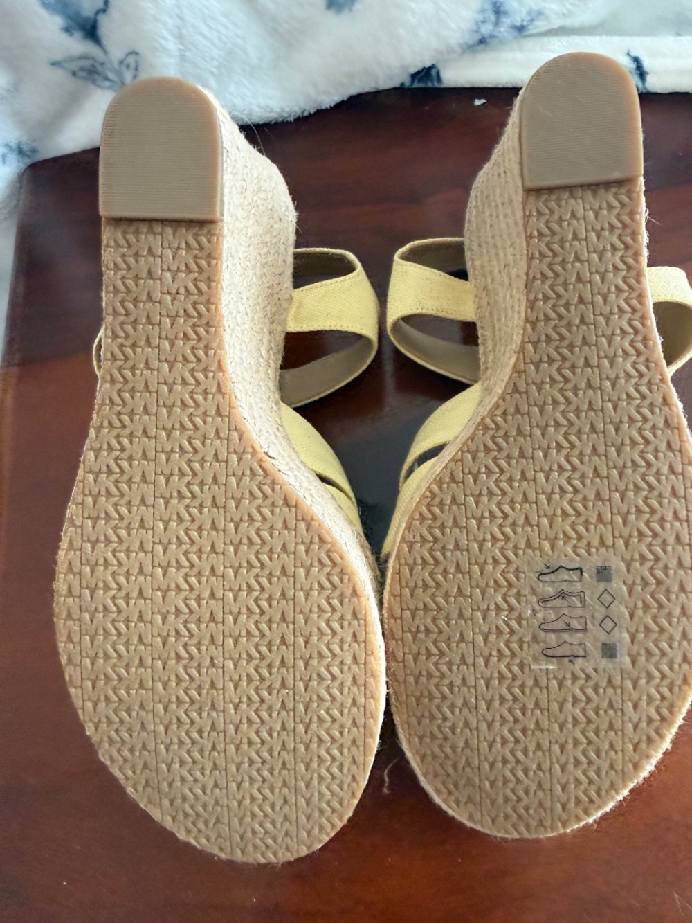 Michael Kors Wedges NEW - Picture 5 of 5